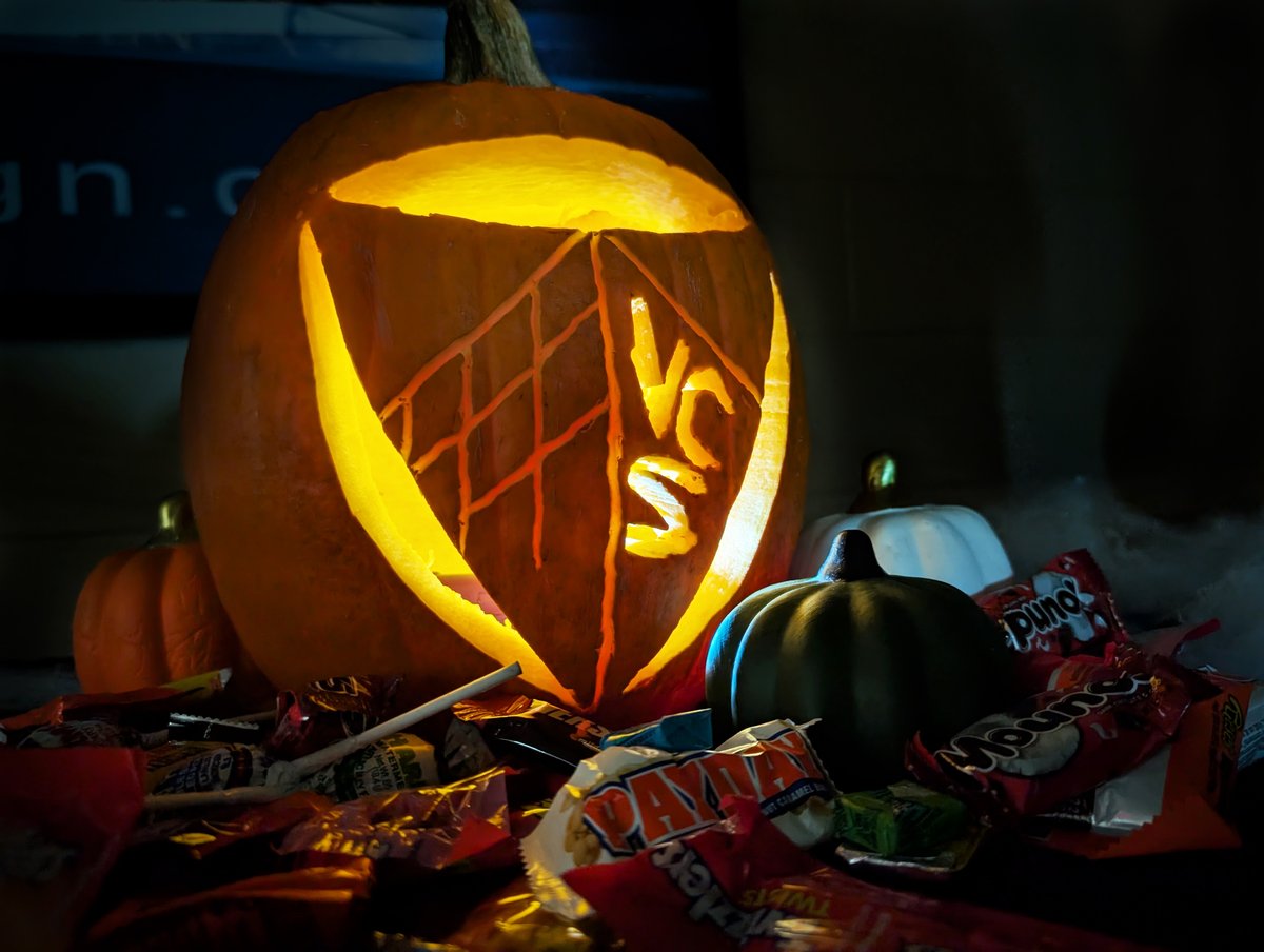 ValleyCitySign's tweet image. Happy Halloween from Valley City Sign! 🎃👻🦇
We hope everyone has a safe and fun night with friends and family.
#halloween2024 #PumpkinCarving