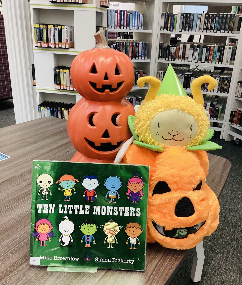 InverclydeLibs's tweet photo. ππ»Not so Spooky Bookbug at Greenock Central Library. Lots of lovely costumes. ππ» #galoshansfestival #spookybookbug https://t.co/zJ1JIqMTcr