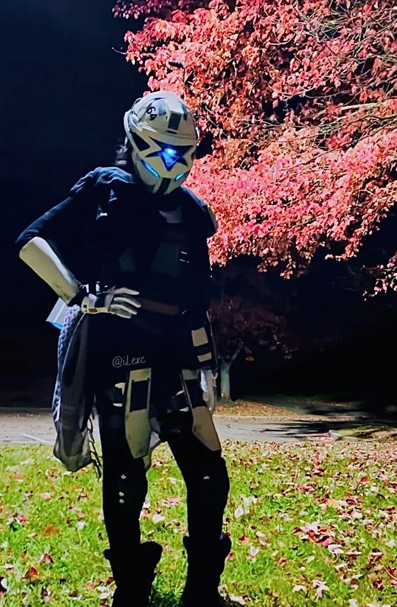 iLexcꨄ tweet media