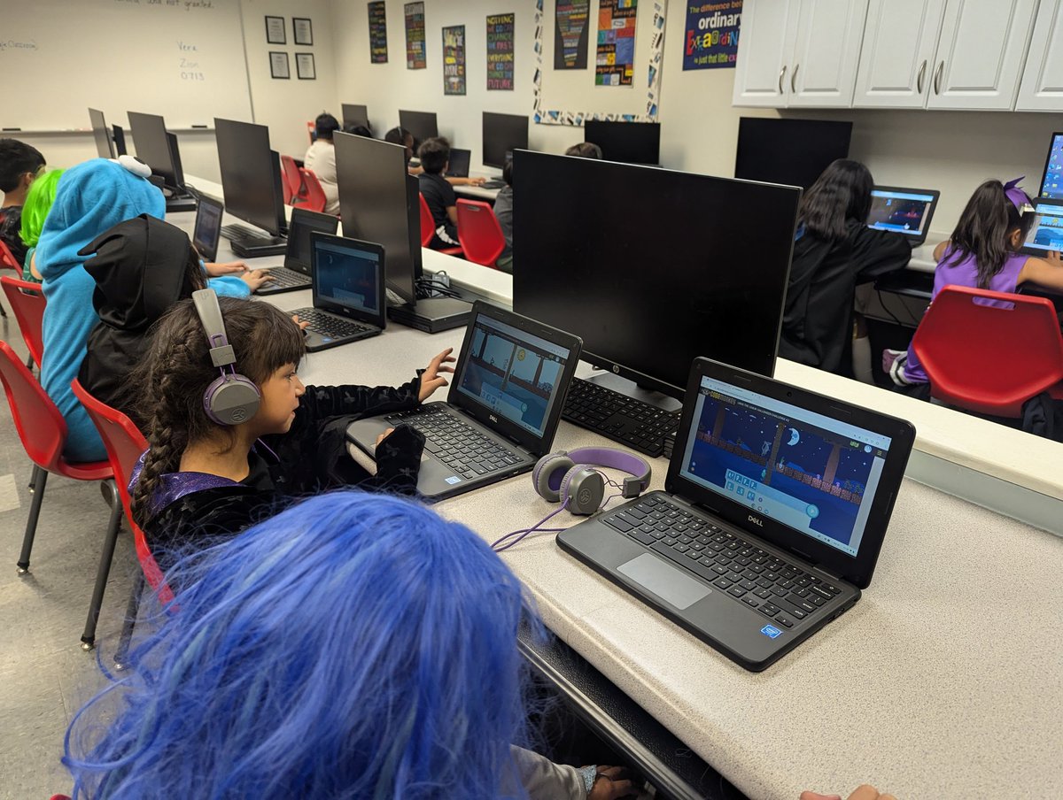 LcLynncastaneda's tweet photo. Happy Halloween from OLPH! 

Today we're celebrating Halloween in 3rd grade computers with CodeMonkey's Linus the Lemar! He's on a spooky adventure to collect pumpkins, candies and other fun surprises. @CodeMonkeySTU #codingisfun #edtech #CodeMonkeyAmbassador https://t.co/3vTNJ5Usww