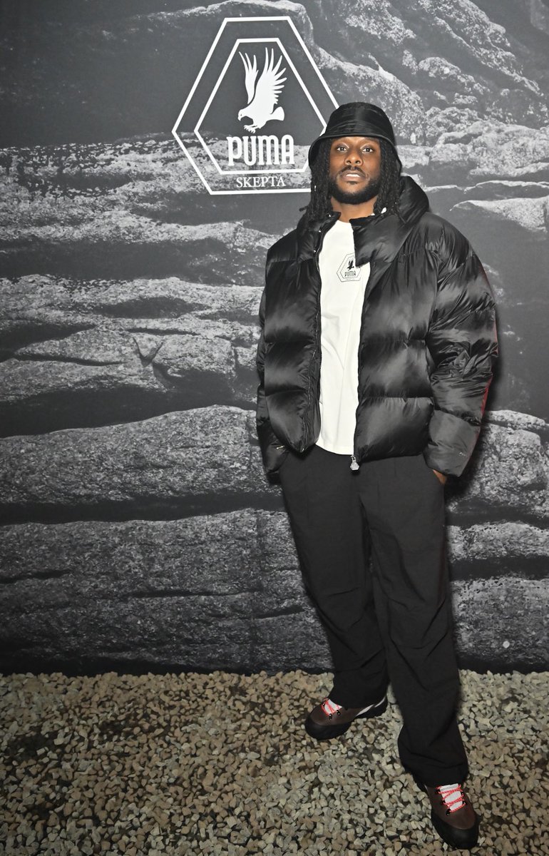 Skepta's tweet photo. DJammin #Skope https://t.co/cfB7a2EpyY