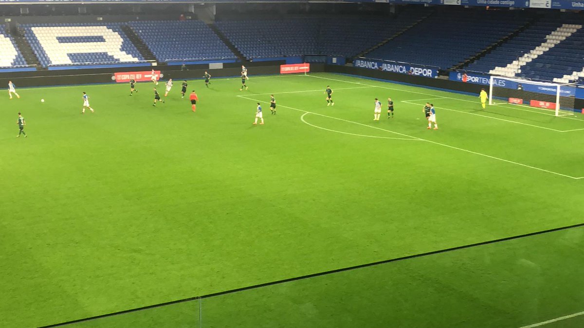 AddeFutbol's tweet photo. #CopaDelRey | Presentes en el encuentro entre @Santirsosd y @RCDEspanyol, en el Estadio Abanca-Riazor (La Coruña).
Asiste, en representación de la #ADDE, nuestro Directivo Nacional y Director de Delegaciones Territoriales, Antonio Feijóo.
#SomosADDE
#UnaNuevaEtapa
#Fútbol https://t.co/lSc0pSPBMq