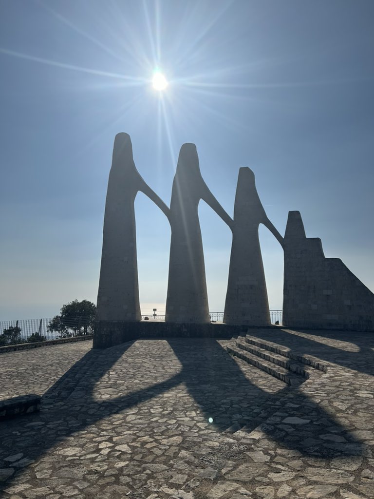 I went to Zalongo today to see the monument to the women and children who threw themselves off the cliff there in 1803 instead of submitting to the Ottoman invaders. What a beautiful tribute to their bravery. Eerie!