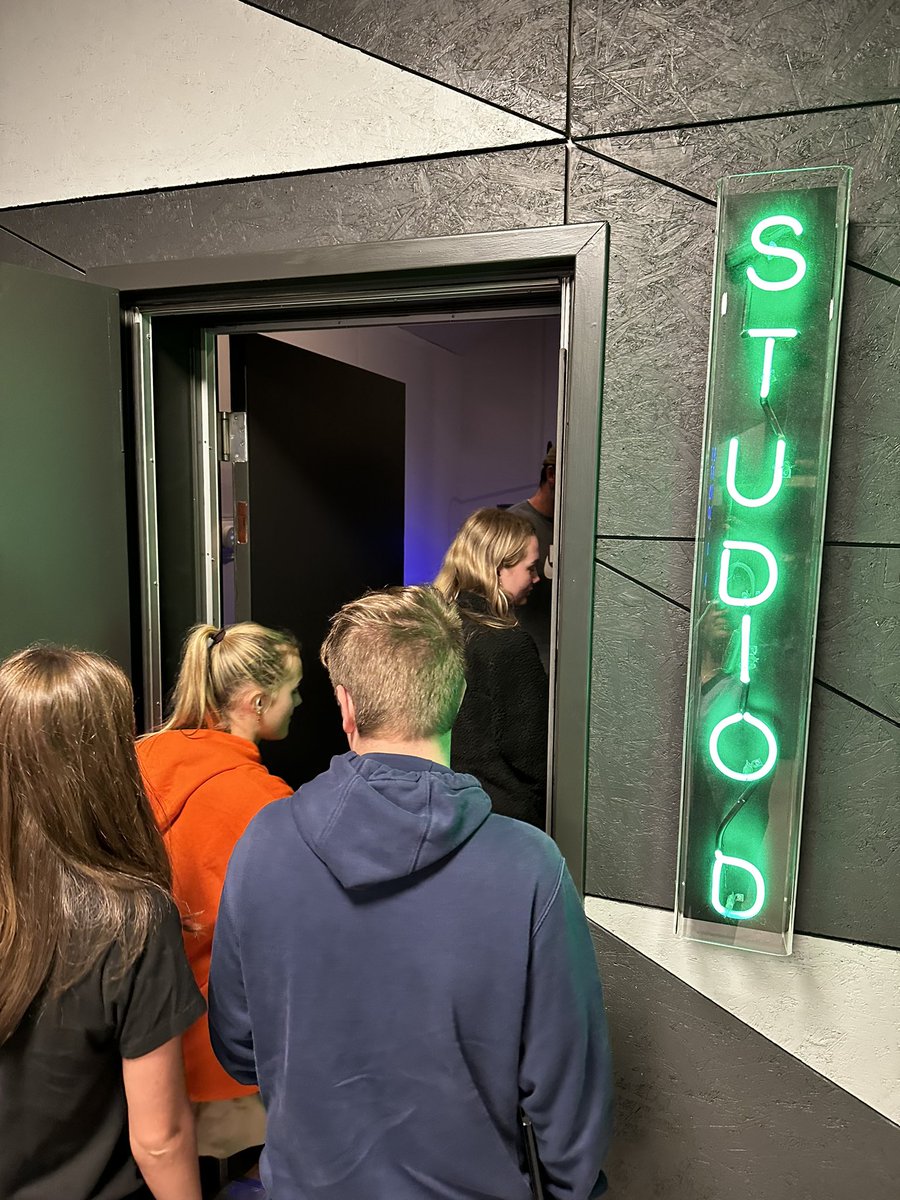 Emily Wilcox tweet media