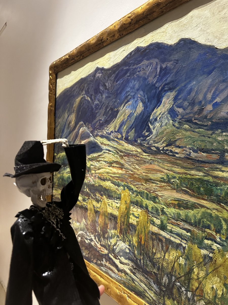 Just another bone-afide art lover roaming the galleries!
This skeleton couldn’t resist checking out the Museum on Halloween day. SDMA wishes you all a fun and safe Halloween! May your day be filled with creativity and joy.