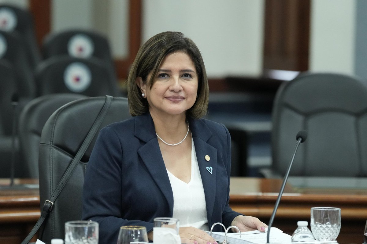 ViceGuatemala's tweet photo. ✅ La Sesión Ordinaria 10-2024 de #CONABED, nos permitió darle seguimiento a temas extinción de dominio, impulsando decisiones que fortalecen la transparencia y el buen uso de los bienes recuperados en beneficio de nuestro país. #GuatemalaSaleAdelante🇬🇹 https://t.co/AUAOKyxY4b
