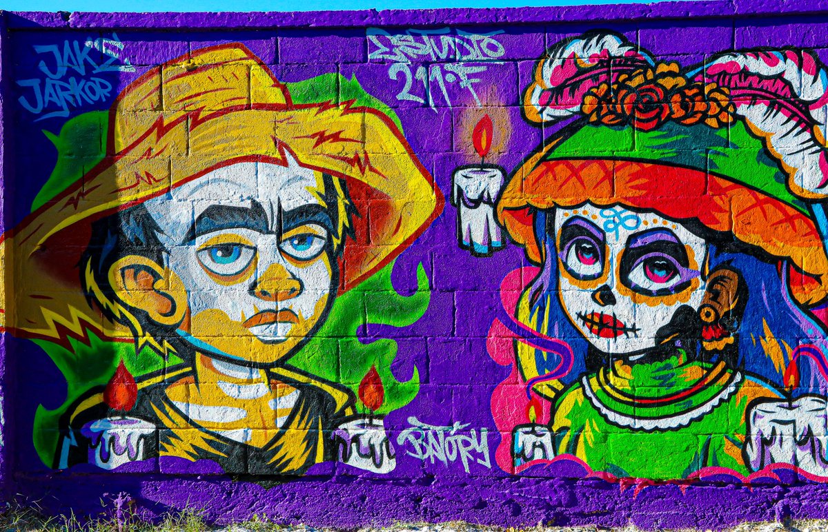 GobSanNicolas's tweet photo. ¡San Nicolás listo para celebrar el Día de Muertos!

El panteón municipal está listo para recibir a  visitantes en las próximas fechas. Contará con un corredor cultural de 200 metros con murales y obras de arte urbano. https://t.co/OAucxQy183