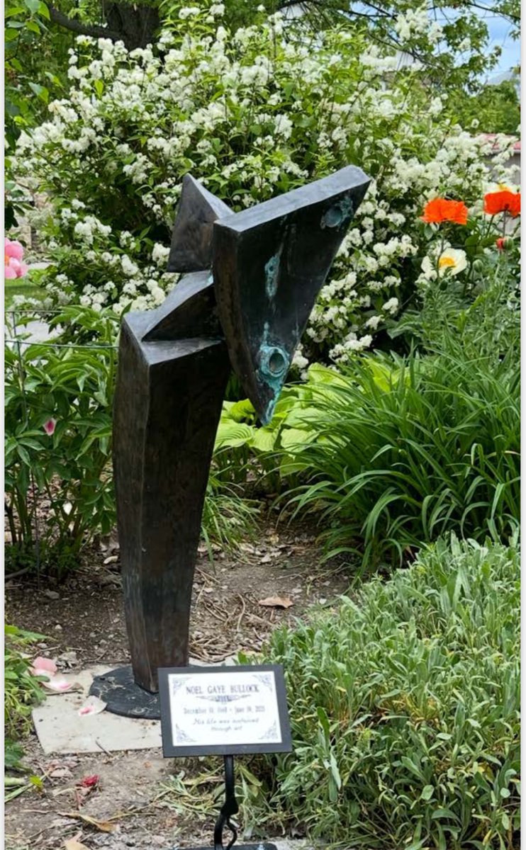 PLEASE SHARE
Statue stolen from horticultural park at Mill St/Main St. The statue is approximately 4ft tall. If you have any information please contact the station at 613-382-4422.