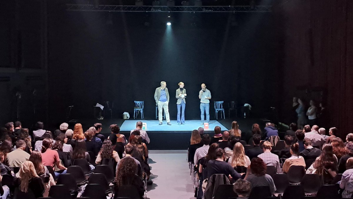 WIRE_eu's tweet photo. 🎭Last night's premiere of #Caure (#ToFall) at @ElBornCCM was a success!
♀️Inspired by @WIRE_eu, the play honors the brave #women who resisted #totalitarian #regimes across #Europe.
 🙏Thanks to @adhoc_cia for sharing this powerful story with respect &amp; hope: “You are not alone”. https://t.co/fiFPj5ZXHM