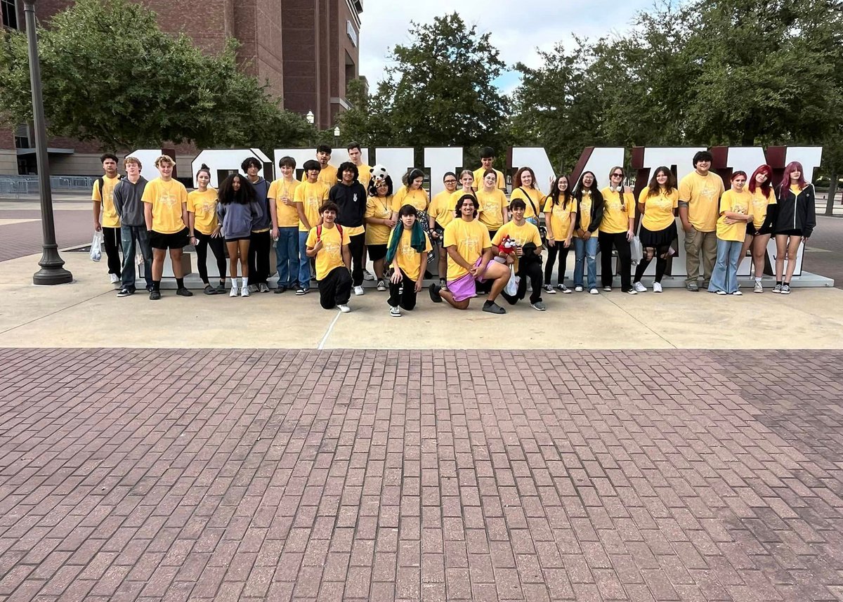 BRAINATIONInc's tweet photo. The first of two Junior Class College Tours was a huge success! Big thanks to @texaschristianuniversity, @utaustintx, @stedwardsu, and @tamu for the wonderful hospitality. #begreat https://t.co/yLyRGoOPgM