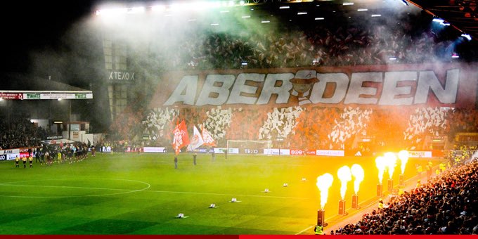 No better place in Britain for atmosphere and entertainment to watch football 😍😍😍