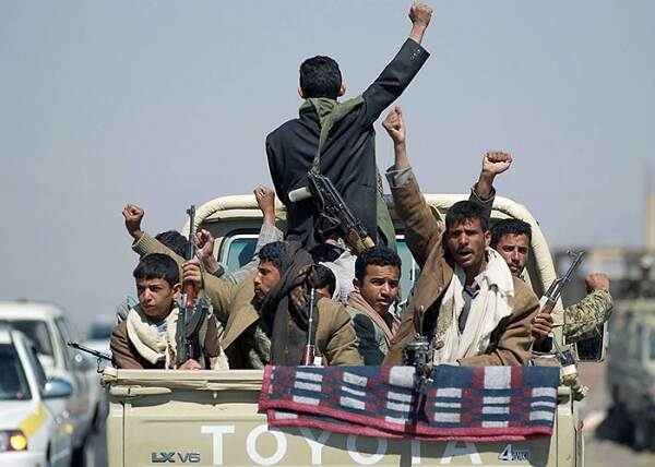 alyemenialjadid's tweet photo. بتنسيق مباشر مع الحوثيين تشكيل مجلس عسكري للمعارضين السعوديين في صنعاء - اليمني الجديد
 https://t.co/2SaSwMC98x https://t.co/fpJ80oltZR