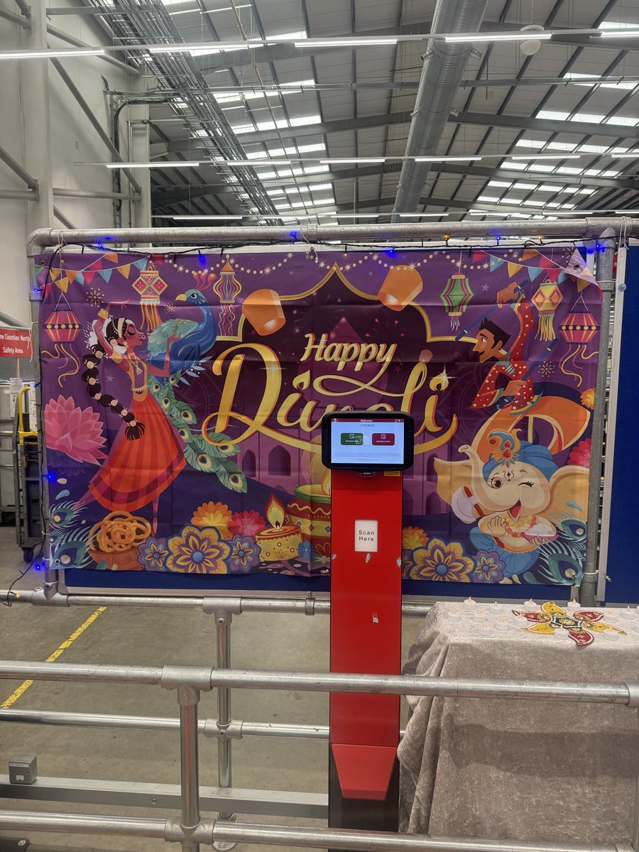 Happy Diwali 2024 from HCN Mail Centre, Hemel Hempstead 💥