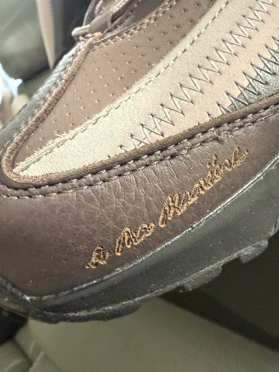 GROCABX's tweet photo. @SneakerVisionz 🗣️#NewPackageAlert🚨
#AMaManiére #Nike #NikeAirMax95 
#AMaManiéreNikeAirMax95SP
#AMaManiéreWhileYouWereSleeping https://t.co/sc3xL6Ad2d