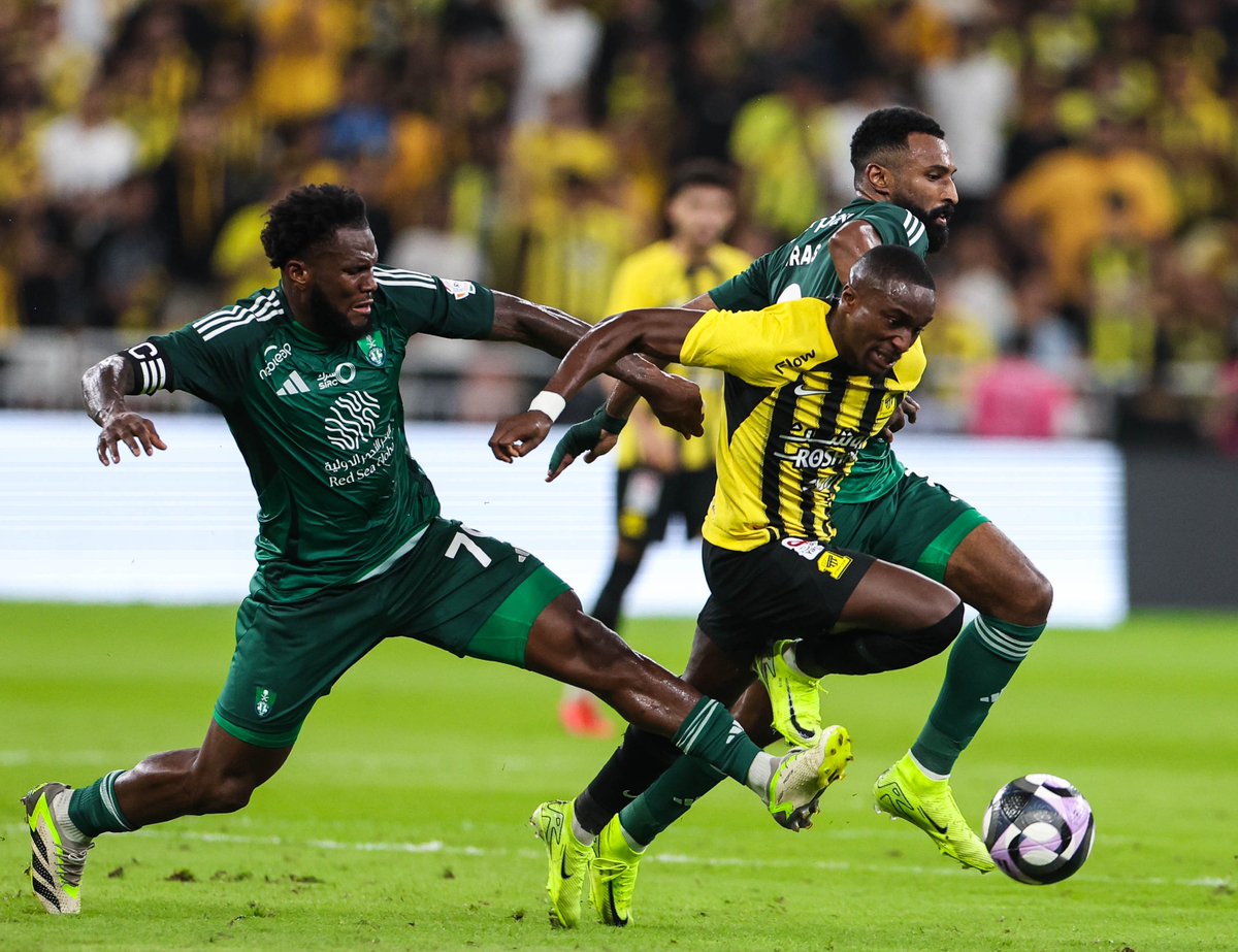 ديربي العادة .. إتـي والعلم سادة 💪
#الاتحاد_الاهلي