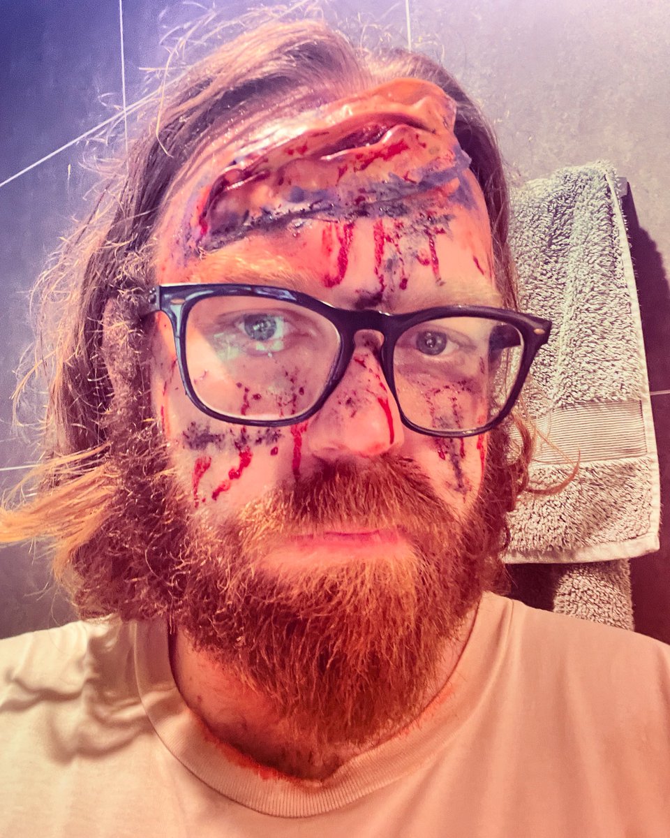 Sam Hussey (@samhussey) on Twitter photo I went to this years Halloween dressed as a startup founder 🤪🥸😏😂 I went to this years Halloween dressed as a startup founder 🤪🥸😏😂
