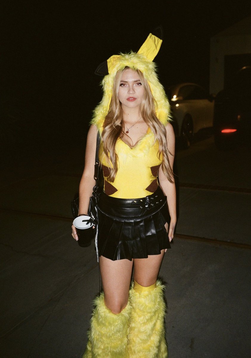 Angie Faith tweet media