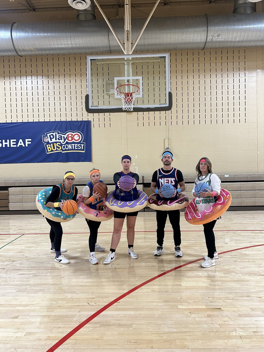 Mrs. DeDea tweet media