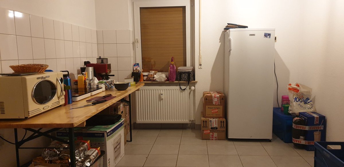 ScandiTina's tweet photo. @40PercentGerman I remember us arriving here, with me knowing about this insanity, but my partner thinking I was kidding. Boy, was he surprised! 😂😂

Haha, so yes, we used a trestle table, portable induction plates, and the bathroom sink for the first few weeks... 😬😆

#welcometoGermany https://t.co/QP3DUue2Sr