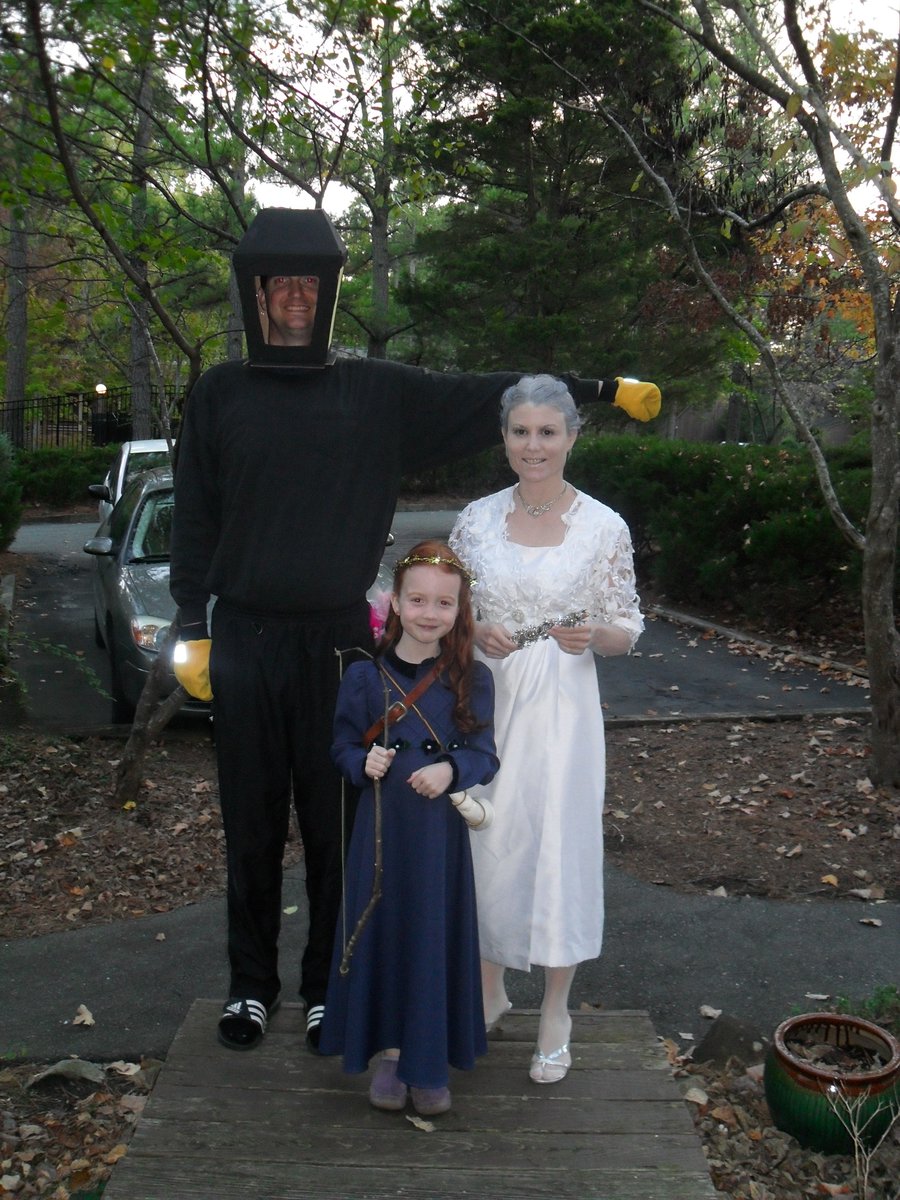 eldredforjudge's tweet image. #throwbackthursday to past Halloweens. I hope everyone has a fun (and safe!) Halloween!