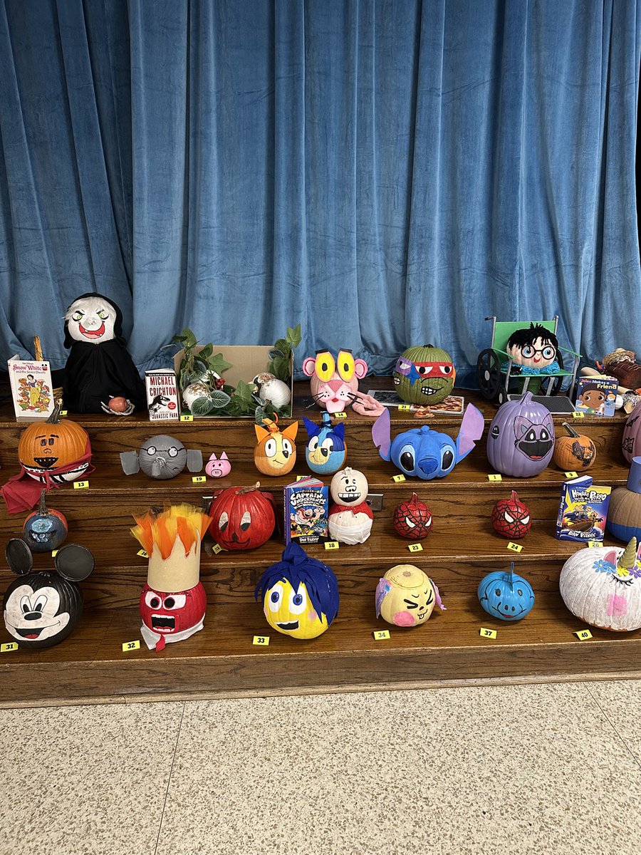 OrangeGroveAISD's tweet photo. Some storybook pumpkins from our students. We had so many great entries! Congratulations to our awesome artists! @Jldiaz_1 @mkilleya @maty_orozco #aldineimpact #ogpride https://t.co/Q2Bbf44KMC