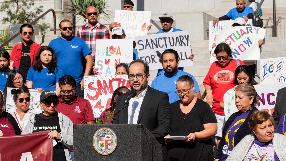 CALimmigrant's tweet image. This week, @CALimmigrant and 70+ allies urged the LA City Council to protect everyone who calls LA home by advancing the Sanctuary Ordinance. With former Sheriff Jim McDonnell, known for collaborating with ICE, in the running for LAPD Chief, we need real protections.  #ICEOutOfLA