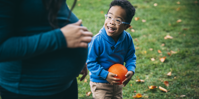 RobinHInsurance's tweet photo. Just like you stock up on candy, stock up on peace of mind with life insurance. Ready to discuss your options? Let’s make sure your loved ones are covered with a plan that fits. Call me today. https://t.co/eb1LAXtbS7