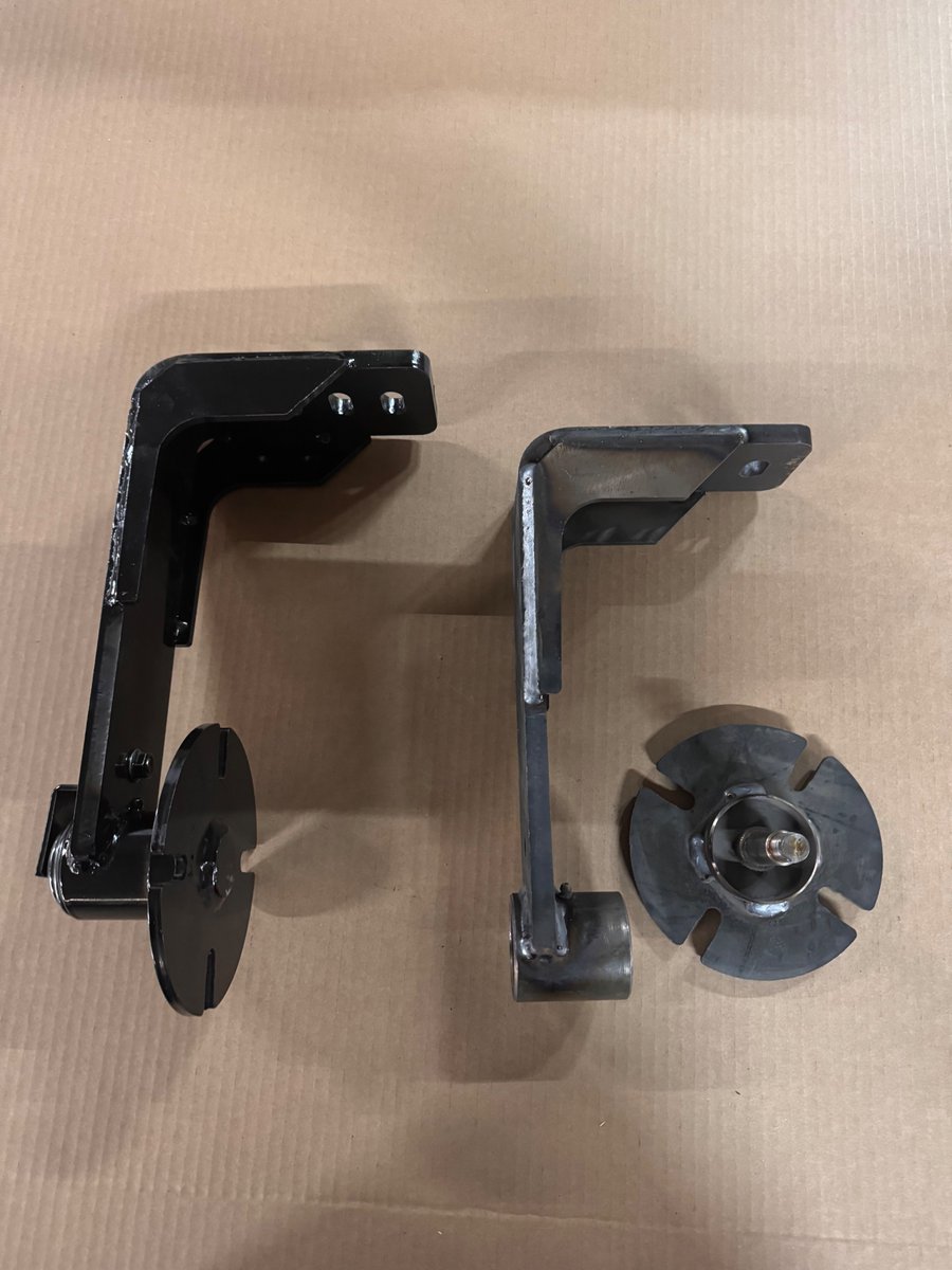 ShieldAg's tweet image. For this Agricultural Machine Bearing/Disk Arm project, our #machineshop leveraged our full capabilities from #SolidWorks design to sourcing materials and paint. #cncmachining