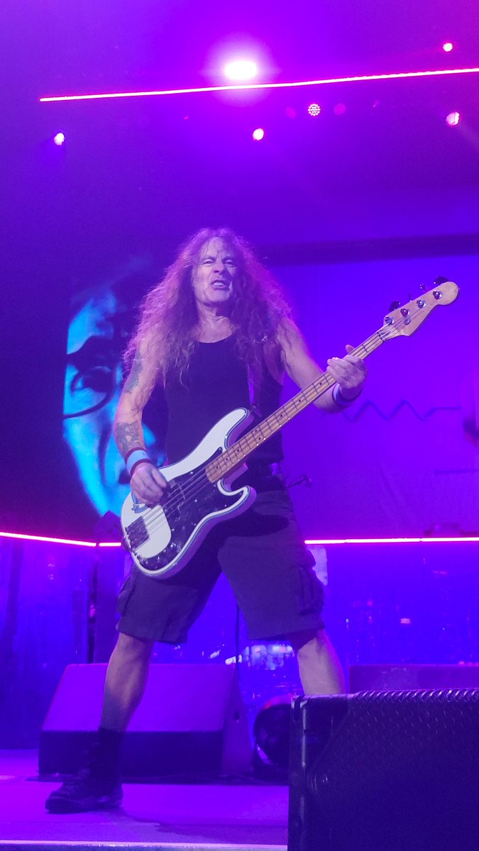 StudMetalX's tweet photo. Iron Maiden put on amazing performance at Toronto show this past Saturday 😄🔥🇨🇦 #smx #studmetalx #metal #heavymetal #ironmaiden https://t.co/LFy50sEgzv
