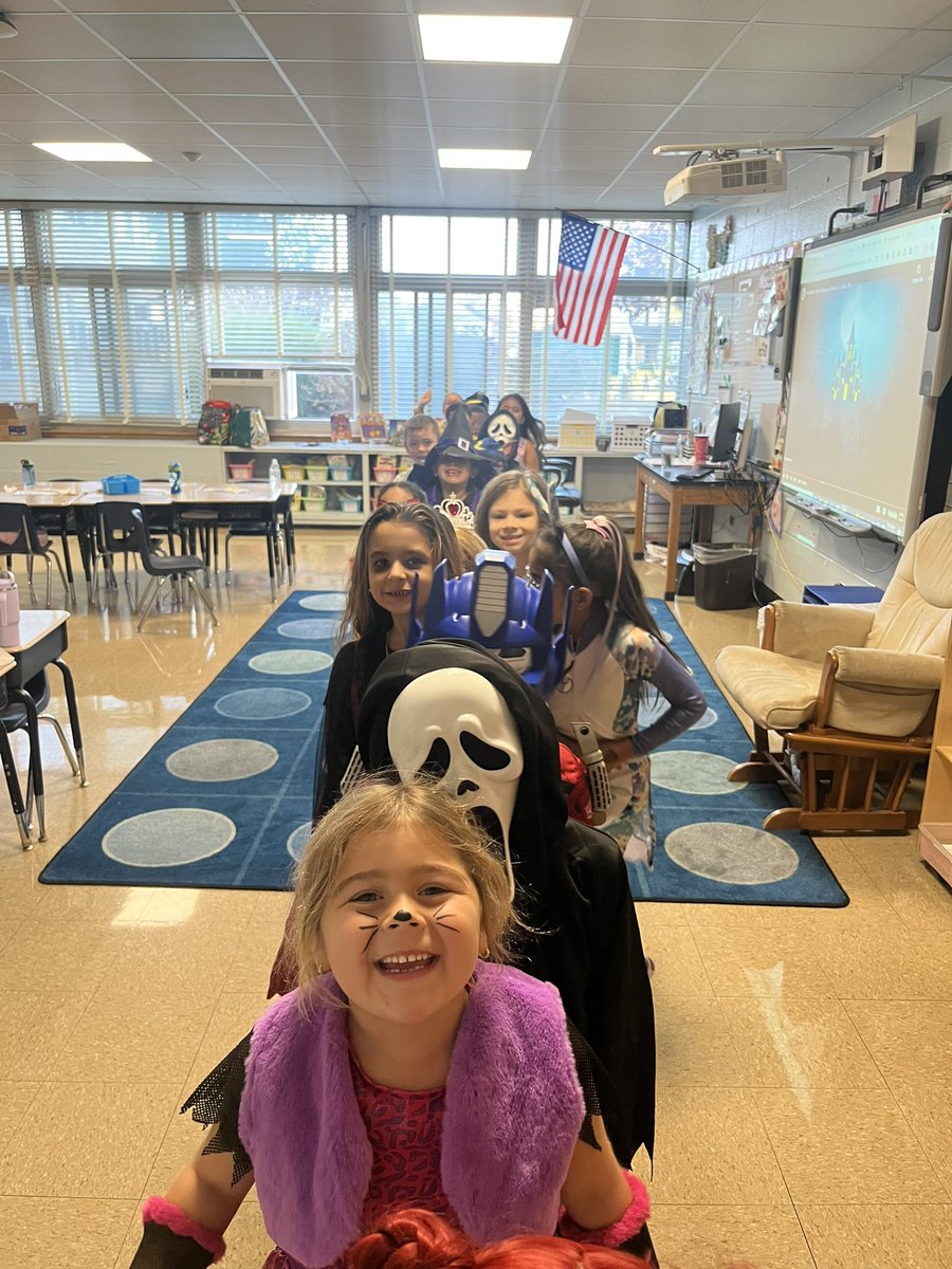 Mrs.Ball tweet media