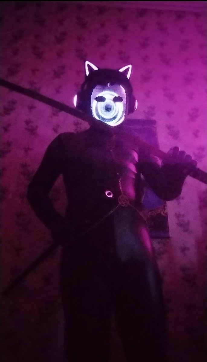 CryptdewellerB's tweet photo. Happy Halloween:³

#halloween2024 #dronification https://t.co/ifMEBgFdYn