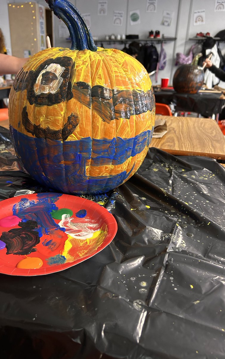 Ms. Ernst tweet media