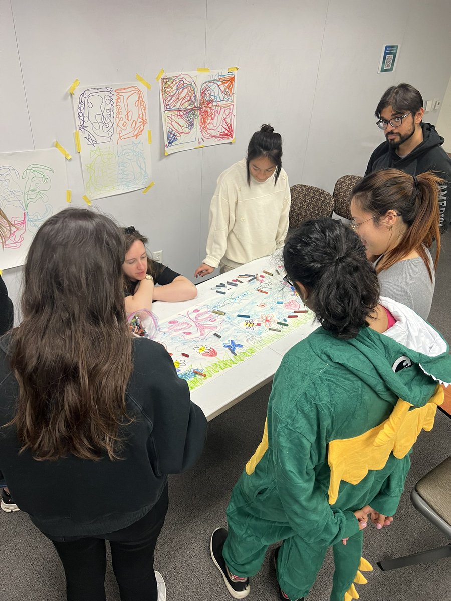 UTSW_MODTS's tweet image. We want to thank Andrea from Dallas Art Therapy (@ dallasarttherapy on Instagram) for coming to our SEALS workshop and teaching us the benefits of art therapy! We had such a fun time with this interactive workshop 🎨🖌️
