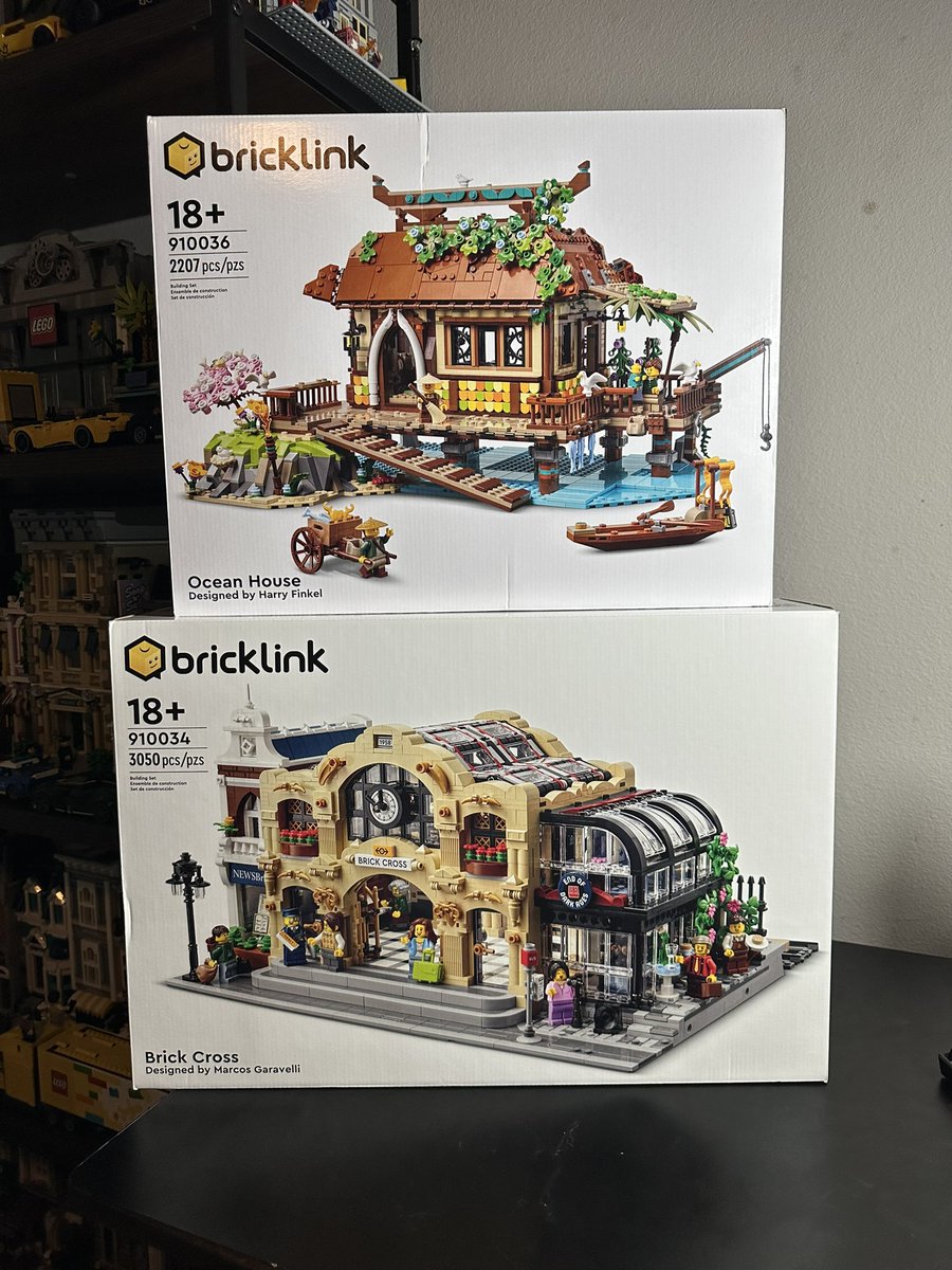ericcbricks's tweet image. My @BrickLink  says finally came in!!

Brick Cross Station
Ocean House 

#lego #bricklink #legocollection