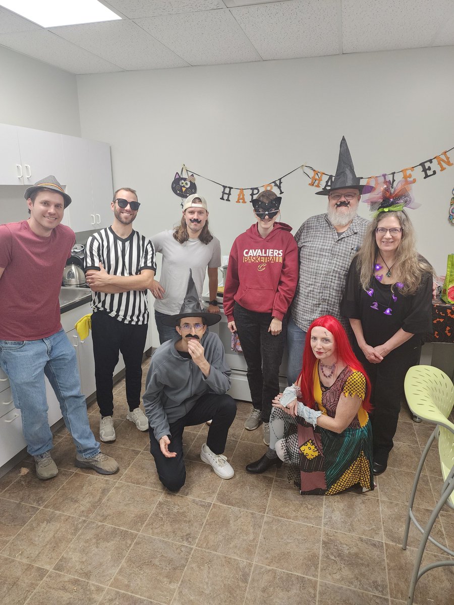 ParagonRobotics's tweet image. 🎃👨‍🔧👩‍🔧 Our team shows off some creative and quirky costumes, including our leadership team’s “moustache crew.” But what’s Halloween without treats? Our talented team came up with some delicious and creative dishes, bringing together creativity and innovation with every bite.