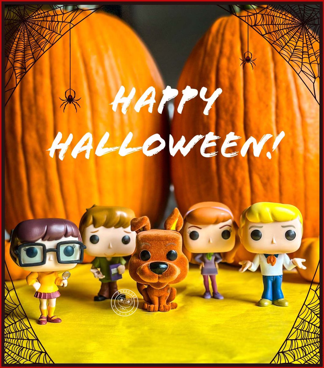 Our last day of our #FunkoPhotoADayChallenge is #HappyHalloween! The Mystery Inc. gang wishes you all a great #Halloween &amp; #TrickOrTreat festivities! Stay safe and have fun today 😄🐾🎃 #scoobydoo #scooby #hannabarbera 

To Enter: Post a photo of today’s theme, tag <a href="/FunkoLeeM/">Lee 🤓👑</a> &amp;