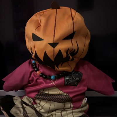 TaBiSuzemebachi's tweet photo. #NewProfilePic #ThisIsHalloween 🎃👻🌙 https://t.co/UcaqHwT1KX
