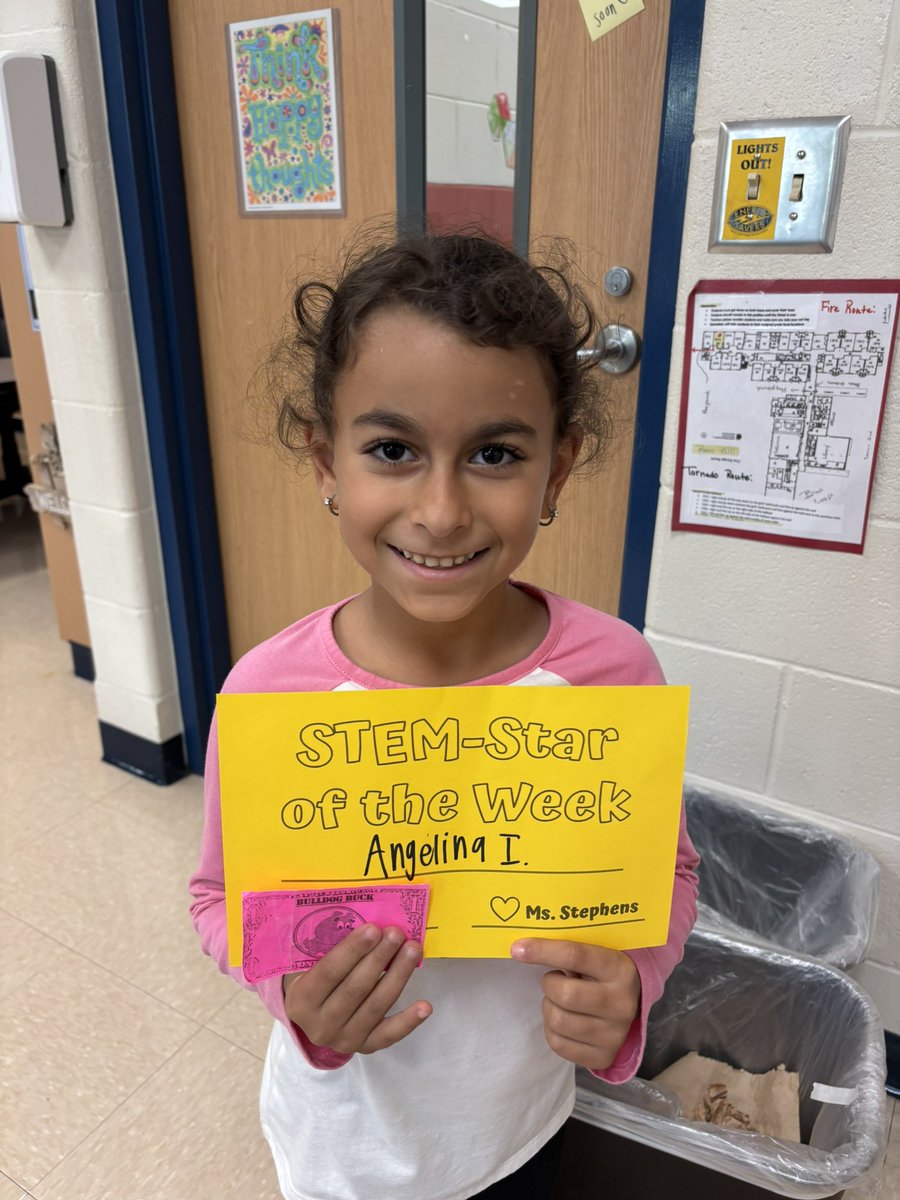Stephens_STEM's tweet photo. Thursday STEM Stars ⭐️⭐️⭐️ @WakelonES https://t.co/JrCE3PALgO