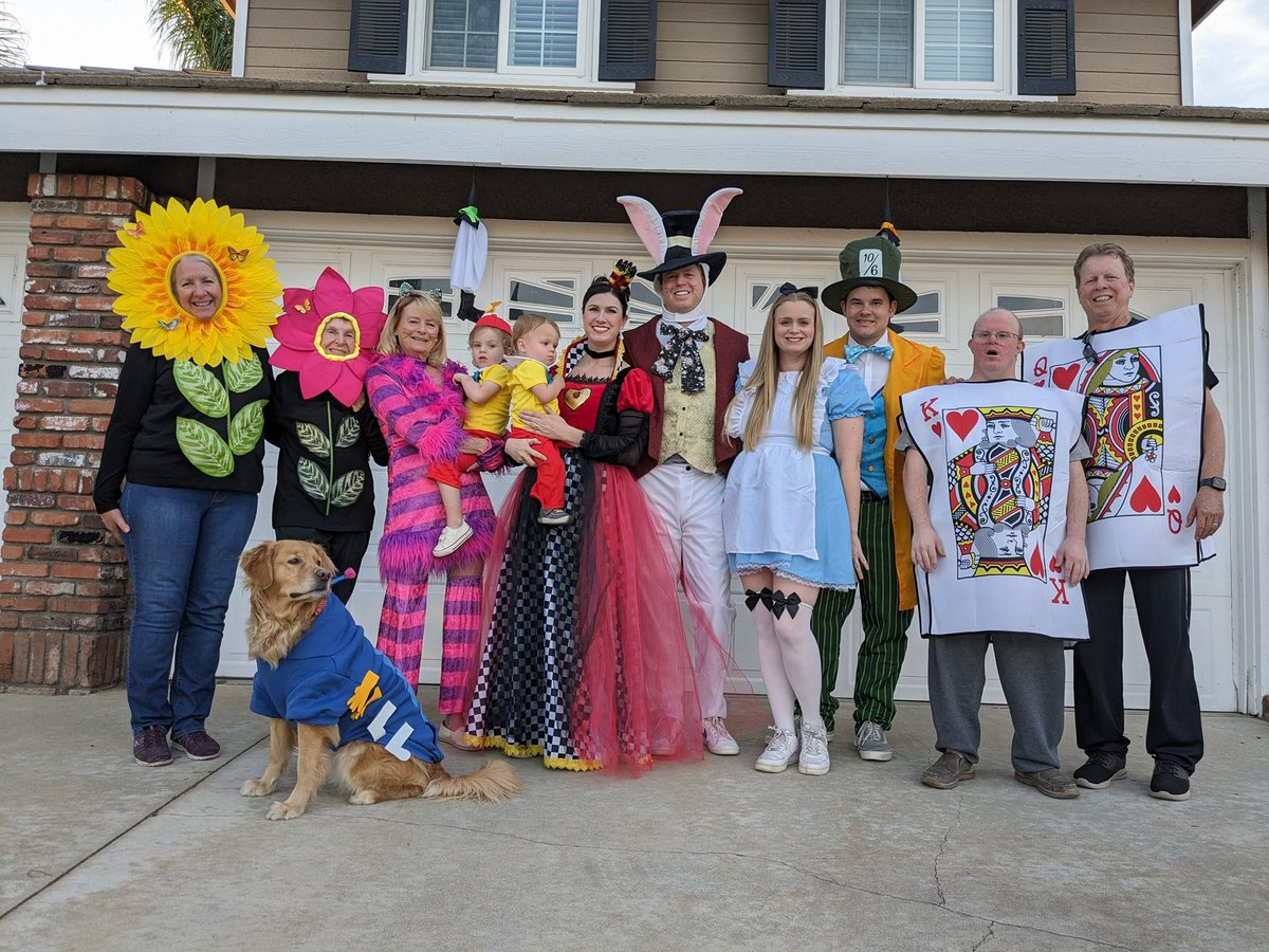 Barbara Allison 🇺🇸🇨🇦 (@bababa1977) on Twitter photo <a href="/Youthguy07/">Carl (Shenanigans) Jones</a> Fun!
Halloween 2023 our family theme was Alice in Wonderland, which was quite appropriate since our last name is Allison😊 <a href="/Youthguy07/">Carl (Shenanigans) Jones</a> Fun!
Halloween 2023 our family theme was Alice in Wonderland, which was quite appropriate since our last name is Allison😊
