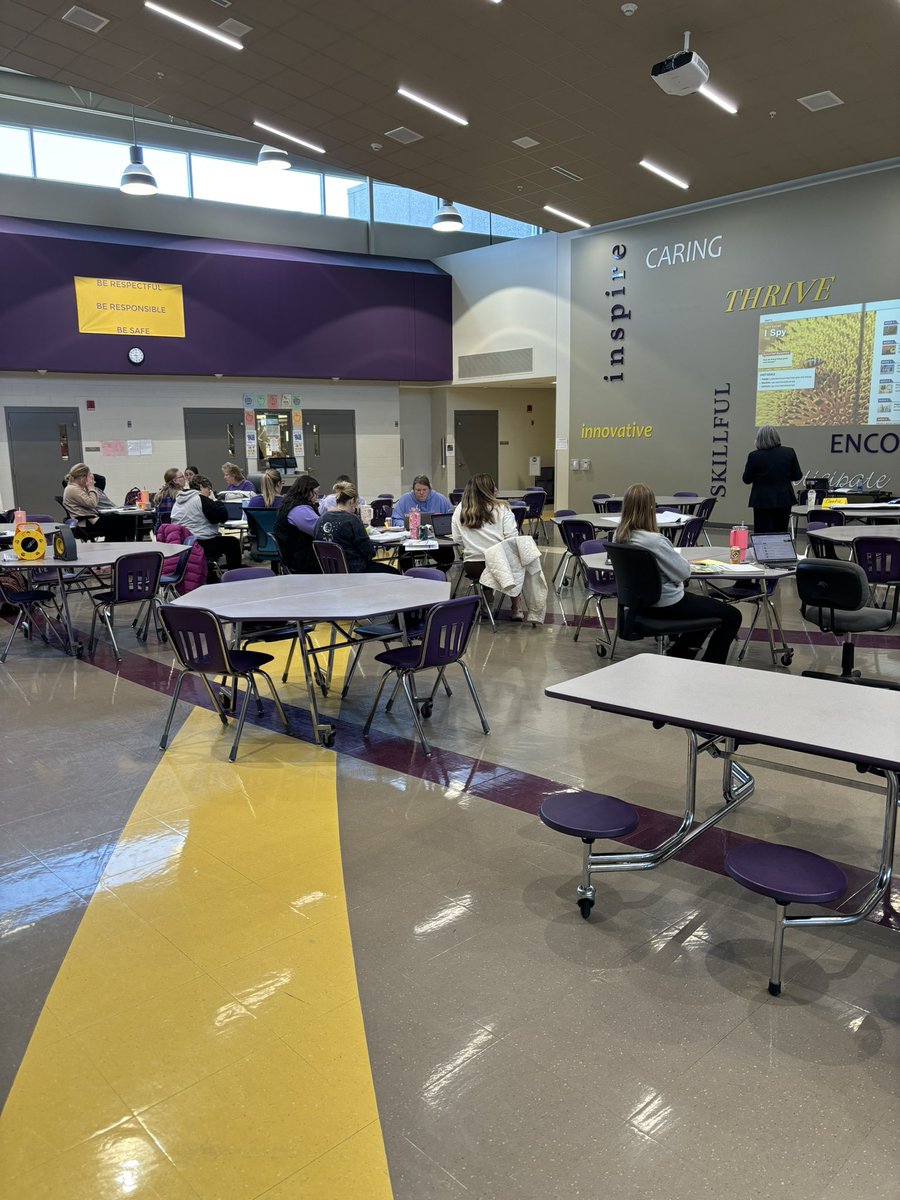 mrs_Lwright's tweet image. District ELA Teachers spent the Halloween day training so teaching reading isn’t so scary 🎃 👻
@HoldregeDusters