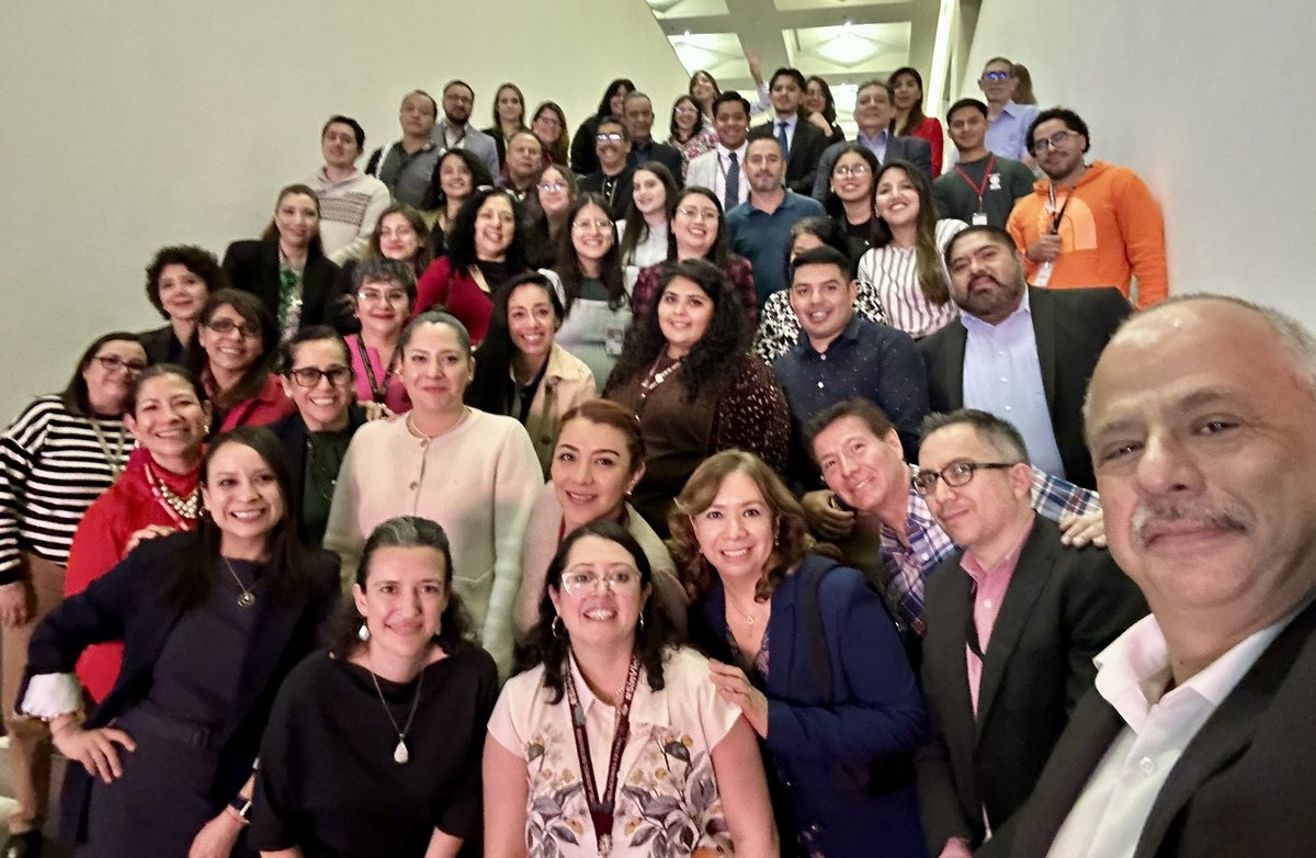 luisgure's tweet photo. Hoy culmina mi encargo como titular del @IME_SRE , agradezco la confianza del presidente @lopezobrador_ y de los  cancilleres @m_ebrard y @aliciabarcena . Mi agradecimiento por siempre al gran equipo del instituto, y a los titulares y equipos de consulados y embajadas @SRE_mx https://t.co/eOr0C5YIER