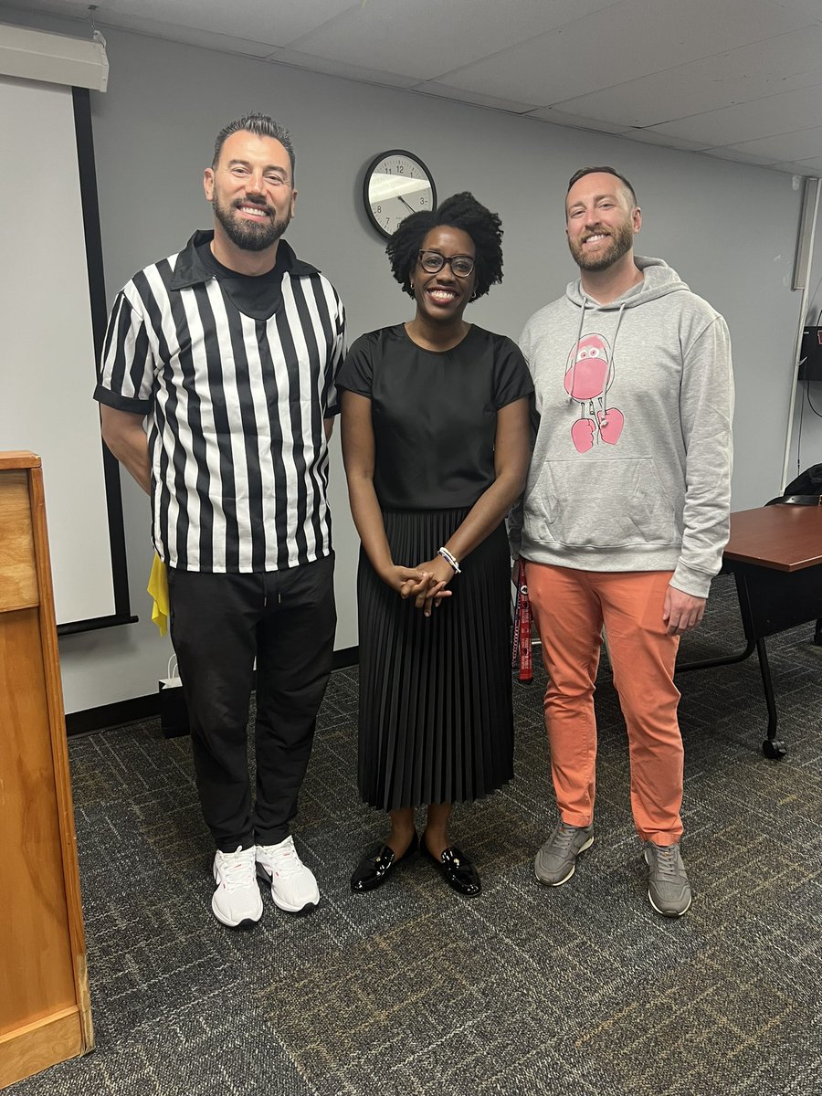 Patrick Eschman (@pme258) on Twitter photo Great to have <a href="/LaurenUnderwood/">Lauren Underwood</a> come and visit West High today. She came to speak with some of our seniors in Civics classes today! Awesome opportunity for our students to see democracy in action. #WestisBest 🔴🔵 Great to have <a href="/LaurenUnderwood/">Lauren Underwood</a> come and visit West High today. She came to speak with some of our seniors in Civics classes today! Awesome opportunity for our students to see democracy in action. #WestisBest 🔴🔵