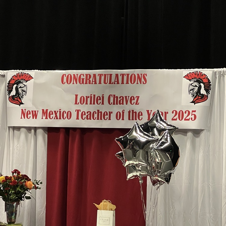 bernalillops's tweet photo. CONGRATULATIONS to Ms. Lorilei Chavez, New Mexico Teacher of the Year 2025!

#TeacheroftheYear #BPS4kids #community #FirstIndigenousTeacherOfTheYear https://t.co/c55vMjISDK