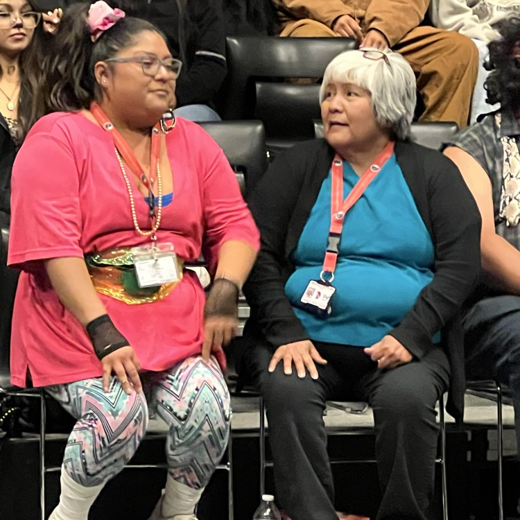 bernalillops's tweet photo. CONGRATULATIONS to Ms. Lorilei Chavez, New Mexico Teacher of the Year 2025!

#TeacheroftheYear #BPS4kids #community #FirstIndigenousTeacherOfTheYear https://t.co/c55vMjISDK