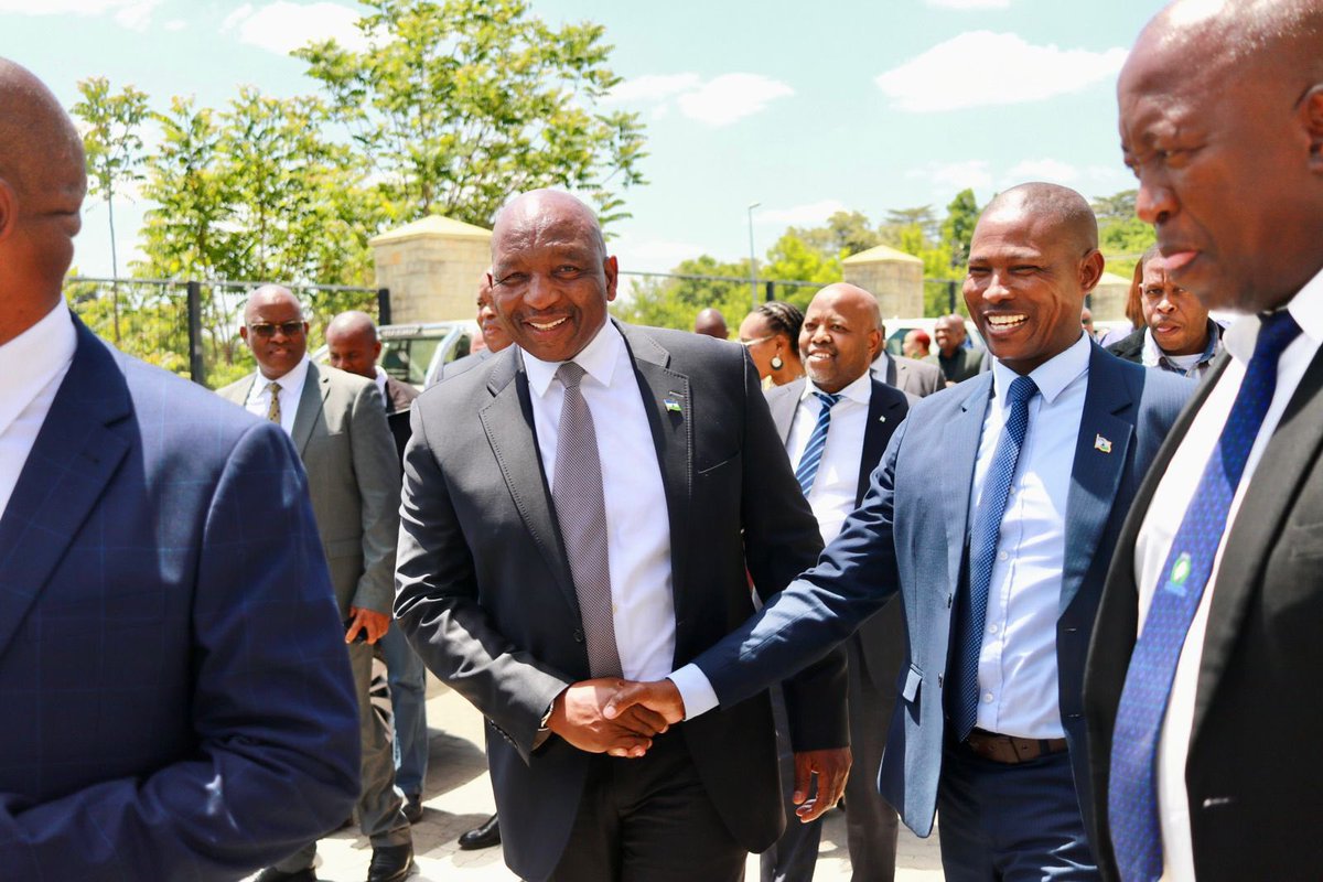 MatekaneSam's tweet photo. Today,I proudly handed over 39 vehicles to our National Security Service (NSS) at their headquarters in Maseru. This investment is about more than just vehicles; it reflects our deep commitment to strengthening Lesotho’s security and empowering those who protect us. 🇱🇸 https://t.co/SzxLjJPkXu