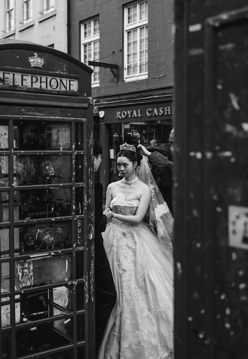 looptheloop5005's tweet image. White wedding Edinburgh