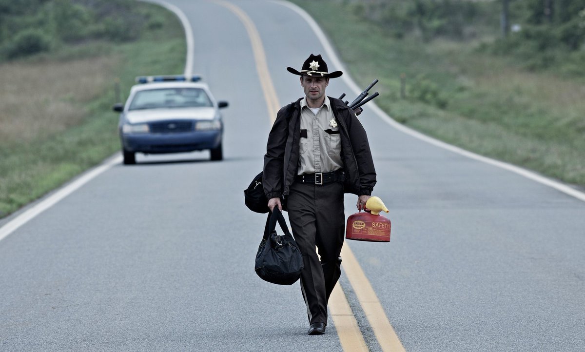 twdufans's tweet photo. 14 years ago today, #TheWalkingDead premiered on TV with "Days Gone Bye." ❤️ https://t.co/7nOqiFhUGc