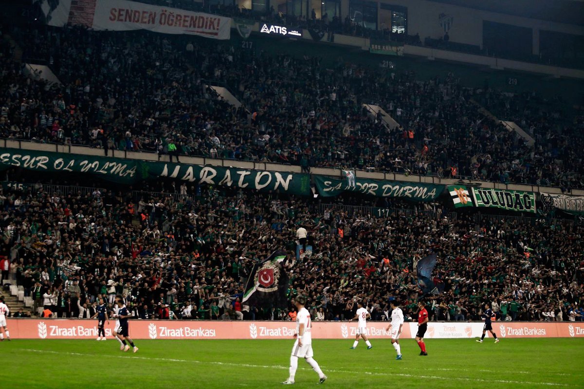 maratonplatform's tweet photo. Salkım Saçak 🐊 @BursasporSk
#Hedefe 🎯 https://t.co/XBSuE8a3xw