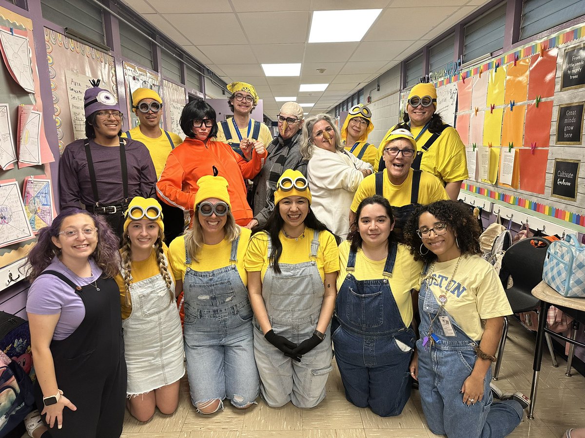 Surprisingly we all went to kindergarten and know how the alphabet works. Assemble the minions
