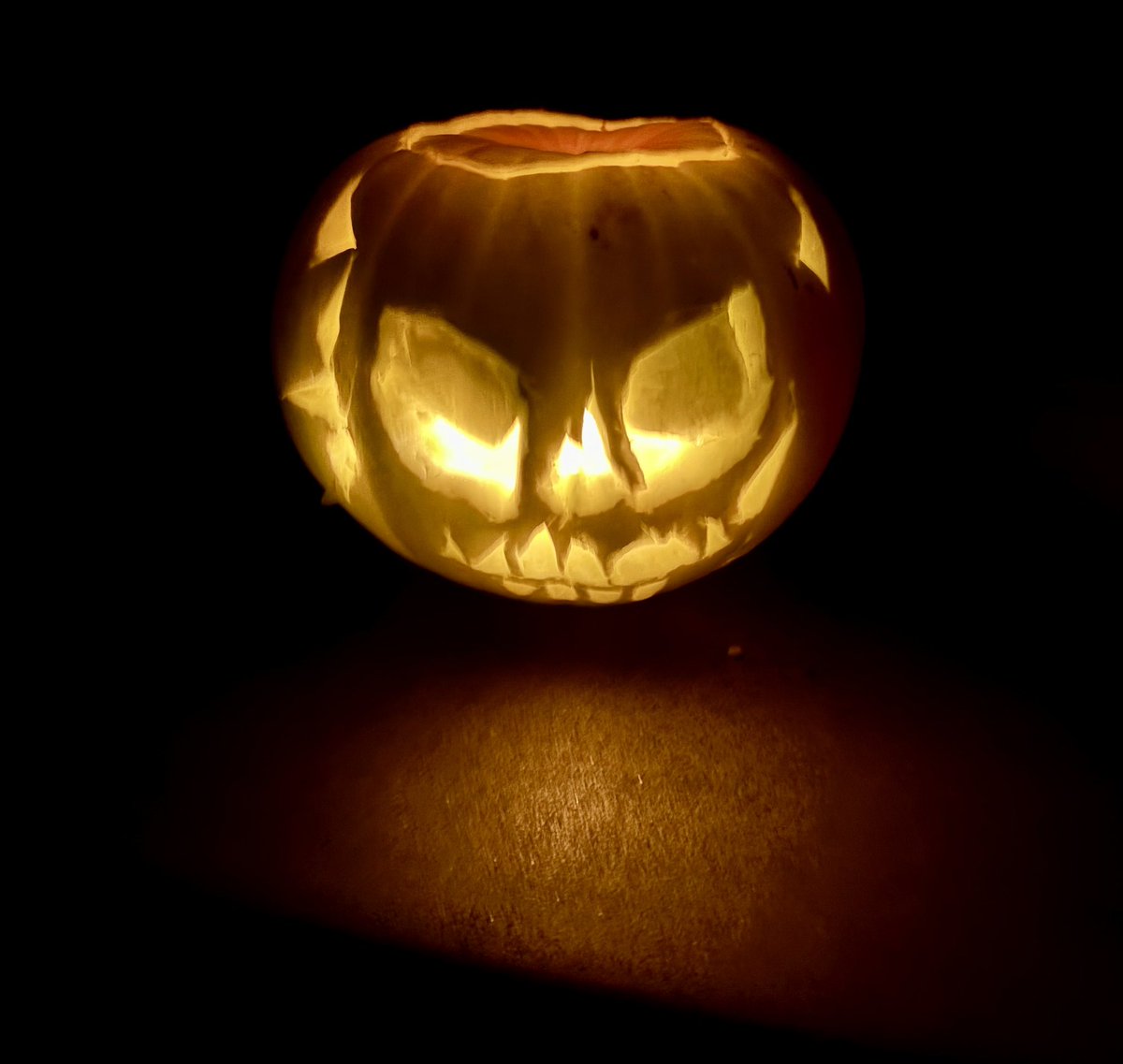 The Barnslou Trio tweet media